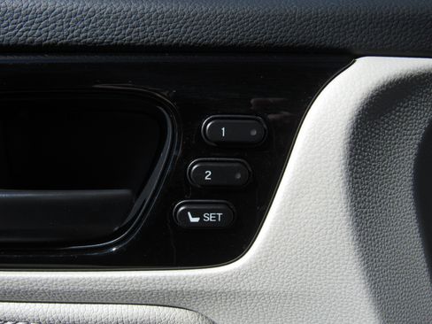 New 2026 Honda Odyssey Touring image 24