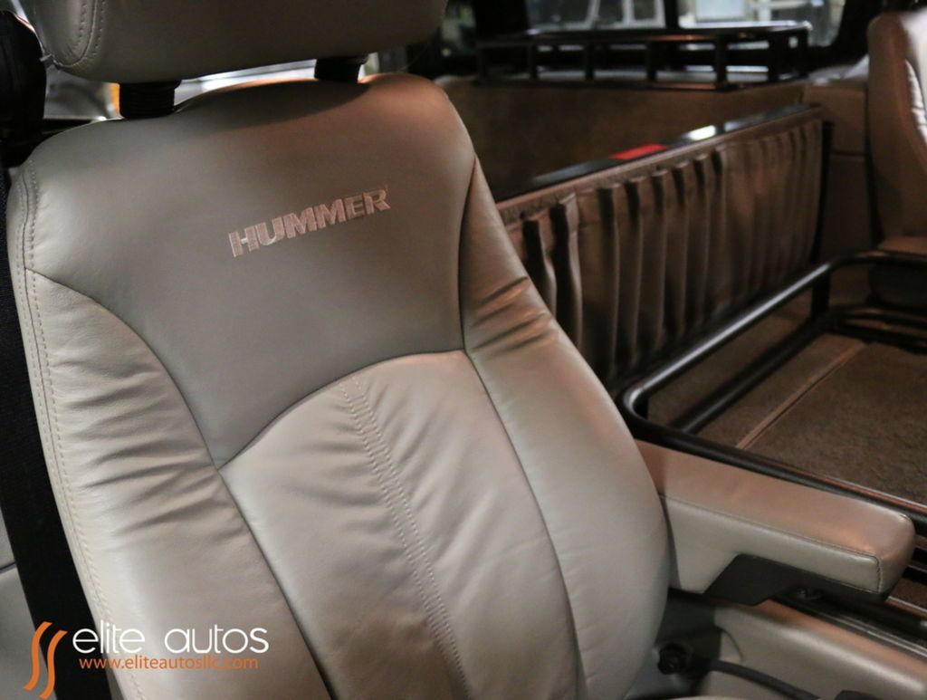 Used 2003 HUMMER H1 4-Door Wagon AWD/4WD image 25