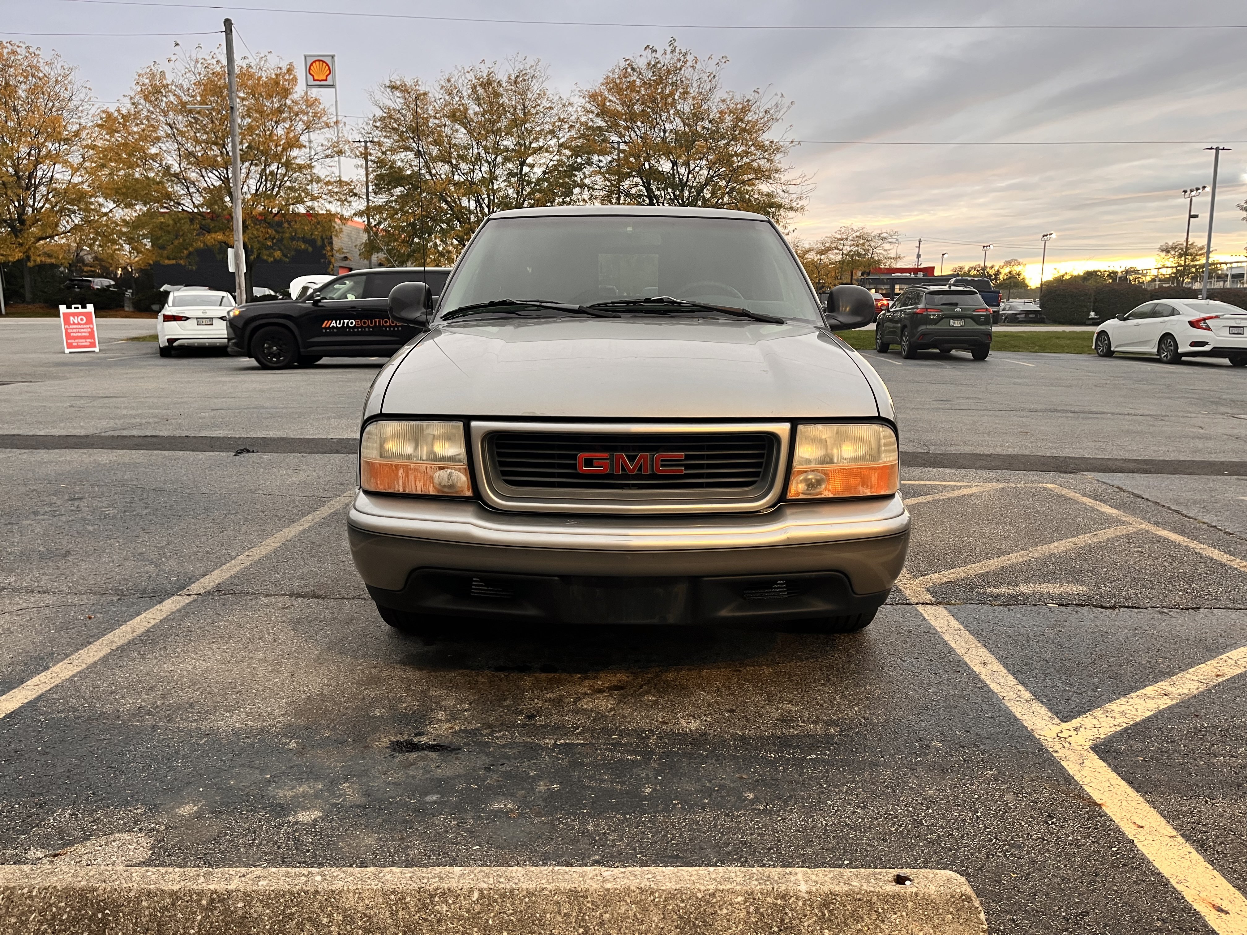 Used 1998 GMC Sonoma SLS w/ Sport Marketing Option Pkg RWD image 2