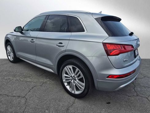 Used 2019 Audi Q5 2.0T Premium Plus w/ Premium Plus Package image 3