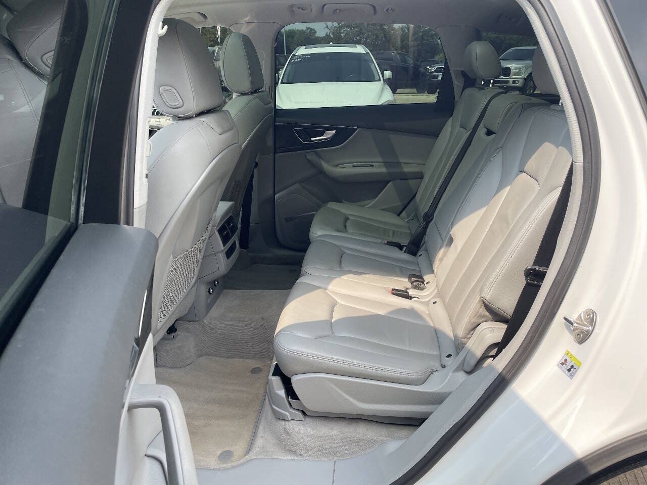 Used 2019 Audi Q7 3.0T Premium Plus AWD/4WD image 27