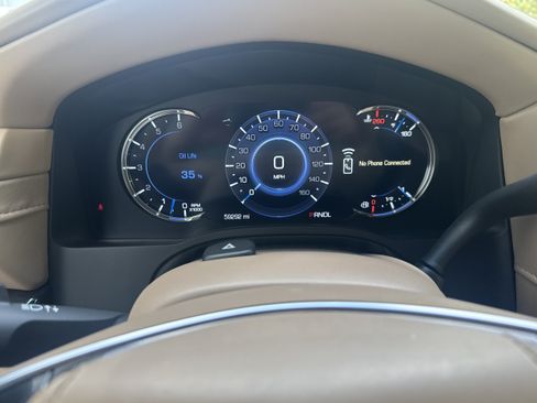Used 2019 Cadillac Escalade Platinum AWD/4WD image 35