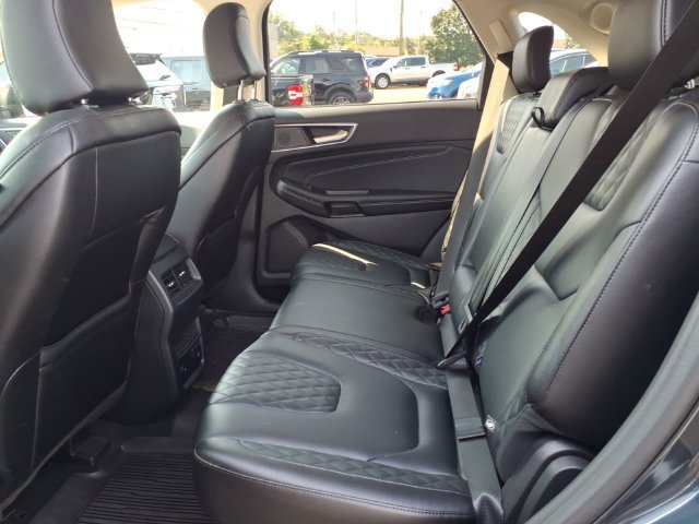 Used 2023 Ford Edge Titanium AWD/4WD image 9