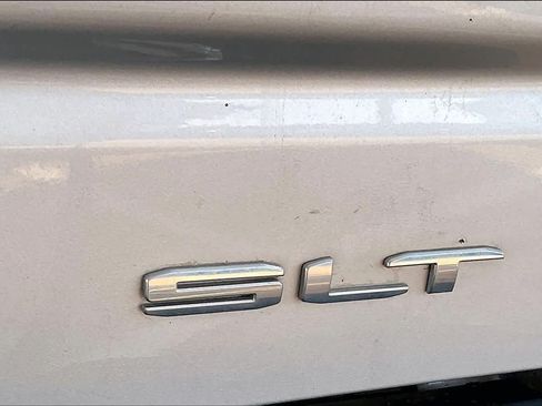 Used 2019 GMC Sierra 1500 SLT AWD/4WD image 11