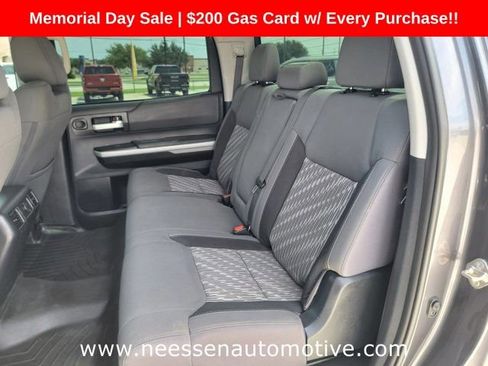 Used 2019 Toyota Tundra SR5 w/ SR5 Upgrade Package AWD/4WD image 16