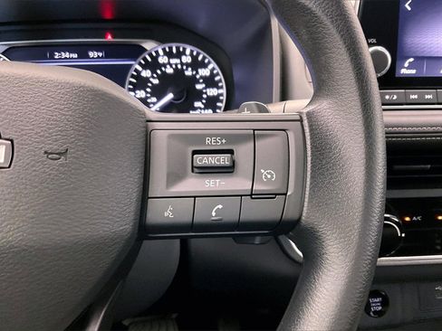 Certified 2025 Nissan Rogue S image 19