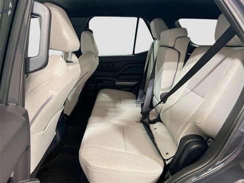 New 2026 Toyota 4Runner SR5 image 20