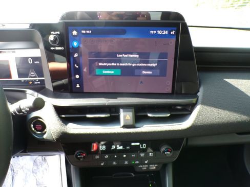 Used 2026 Subaru Outback Limited AWD/4WD image 25