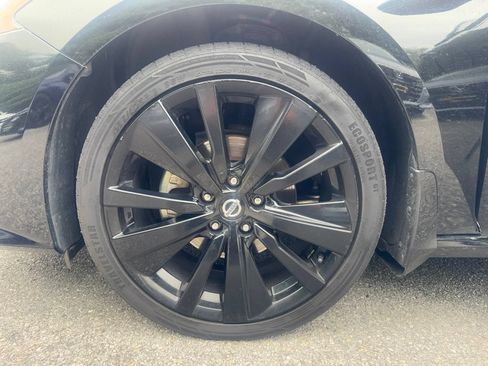 Used 2022 Nissan Altima 2.5 SR w/ Midnight Edition Package AWD/4WD image 23