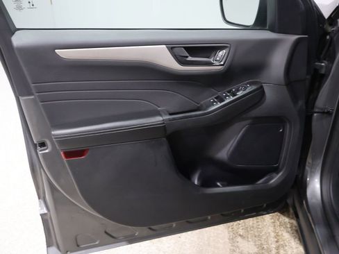 Used 2022 Ford Escape SE w/ Convenience Package image 13