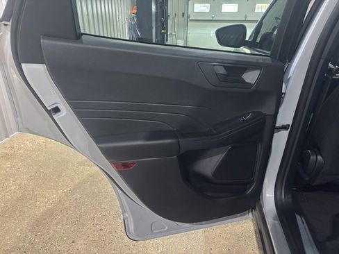 Used 2025 Ford Escape Active image 24