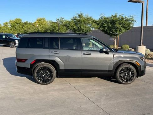 Used 2026 Hyundai Santa Fe Calligraphy AWD/4WD image 3