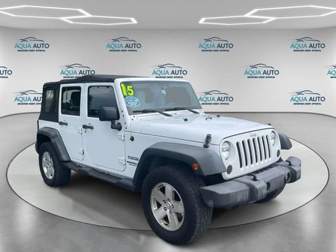 Used 2015 Jeep Wrangler Unlimited Sport AWD/4WD image 3