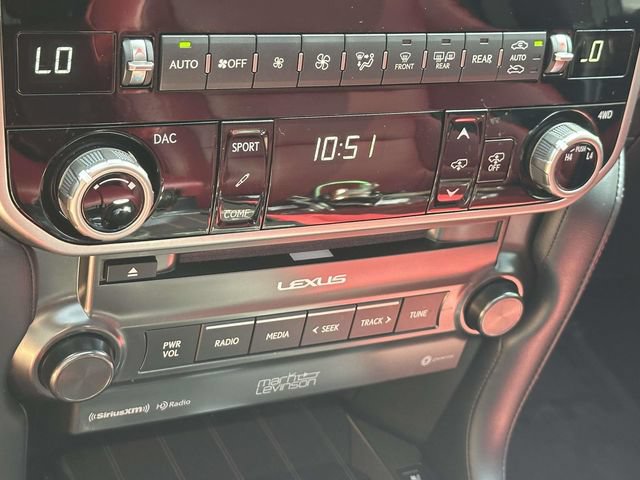 Used 2023 Lexus GX 460 Luxury w/ Sport Design Package AWD/4WD image 15
