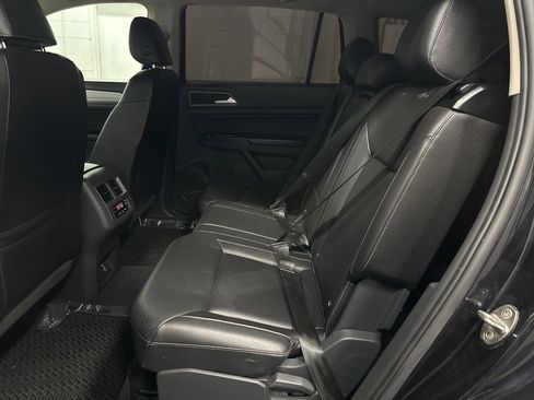Used 2018 Volkswagen Atlas SE image 22