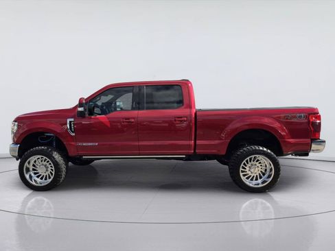 Certified 2022 Ford F250 Lariat w/ Lariat Ultimate Package AWD/4WD image 4