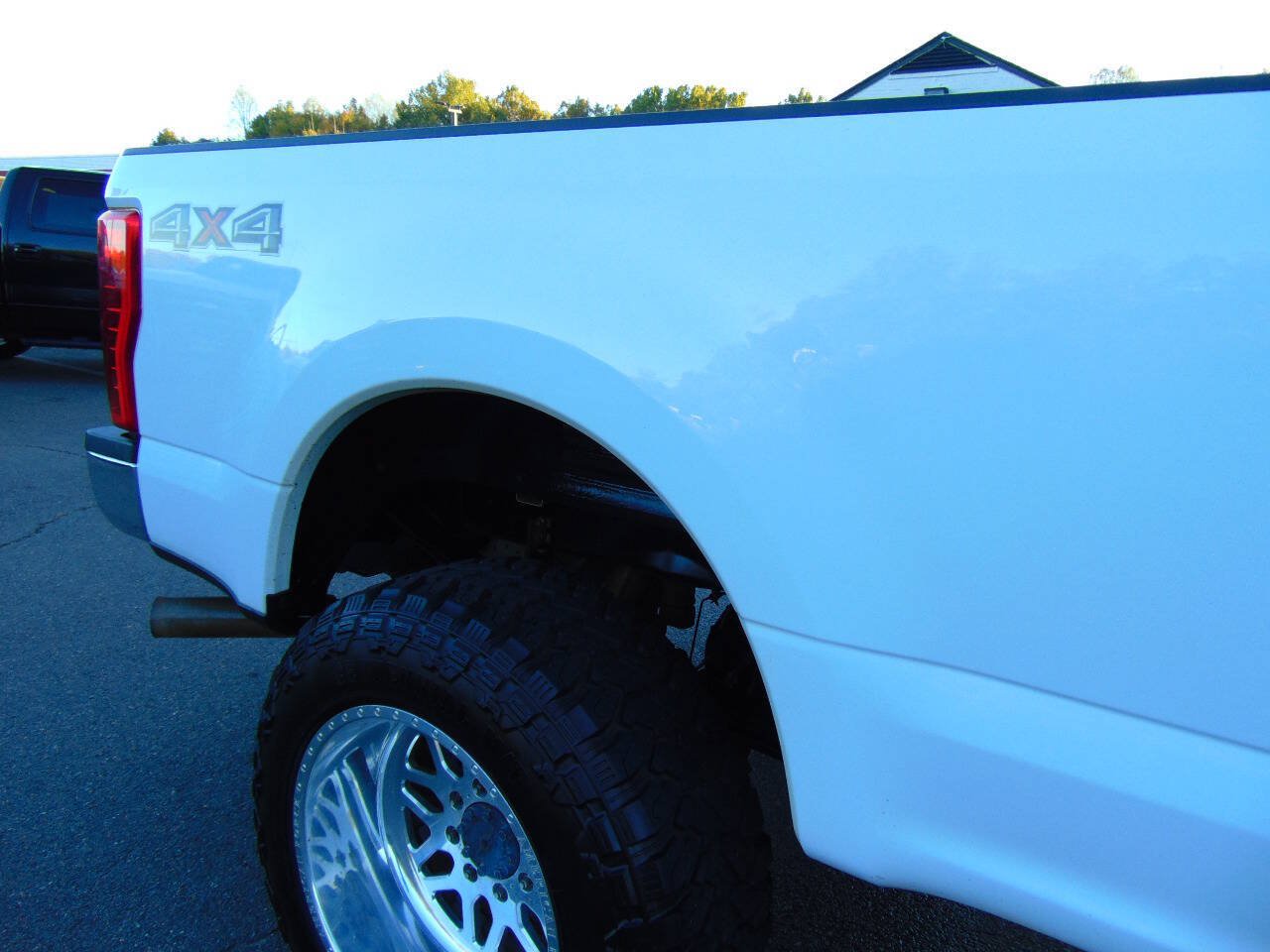Used 2017 Ford F250 XLT AWD/4WD image 41