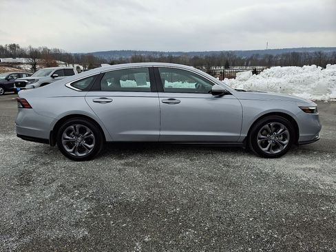 Certified 2023 Honda Accord EX image 7