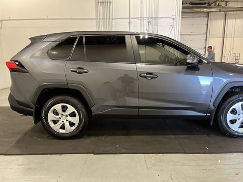 Used 2024 Toyota RAV4 LE AWD/4WD image 10