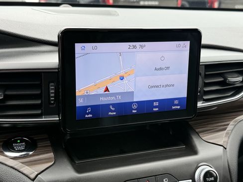 Used 2020 Ford Explorer Limited RWD image 20