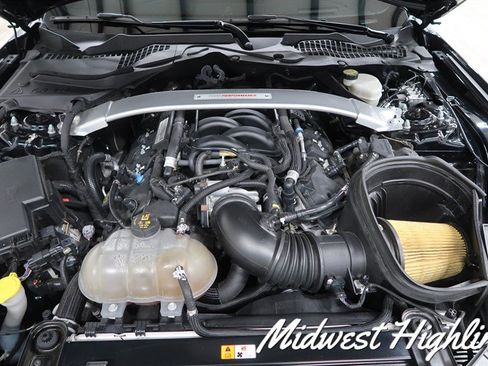 Used 2017 Ford Mustang Shelby GT350 RWD image 41