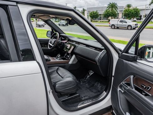 Used 2023 Land Rover Range Rover SE AWD/4WD image 33