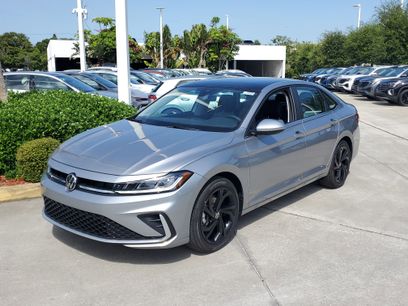 New 2025 Volkswagen Jetta SE