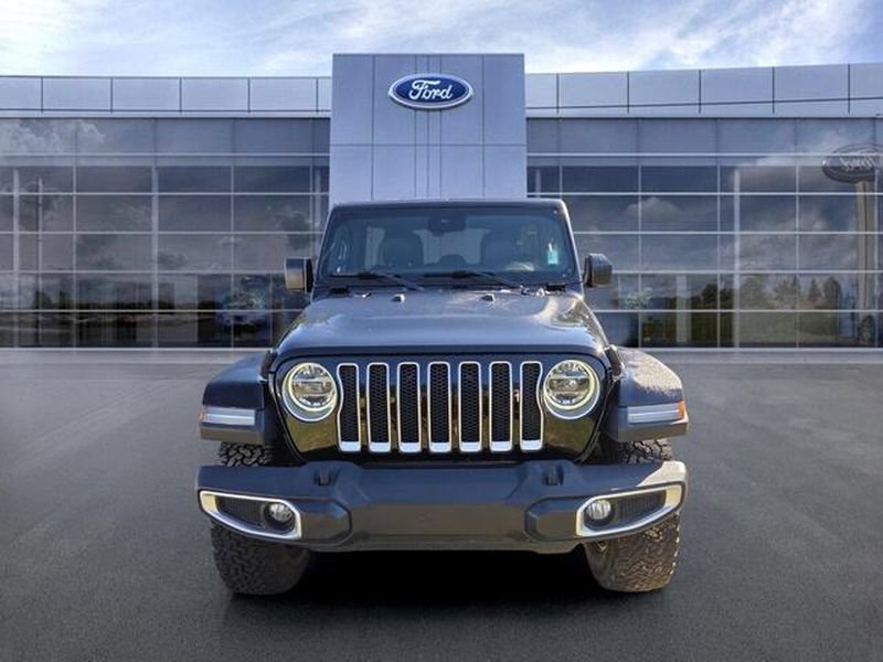 Used 2019 Jeep Wrangler Unlimited Sahara AWD/4WD image 3