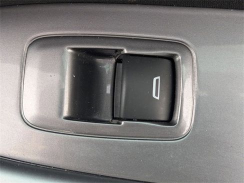 Used 2024 Chevrolet Malibu LT image 33