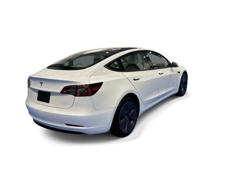 Certified 2023 Tesla Model 3 Standard Range RWD image 6