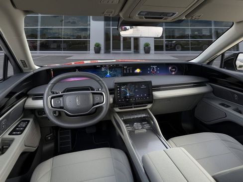 New 2026 Lincoln Nautilus Premier image 9