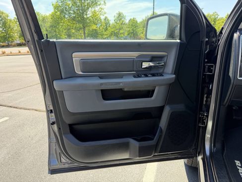 Used 2016 RAM 1500 Big Horn AWD/4WD image 11