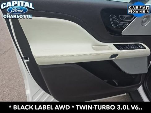 Used 2023 Lincoln Aviator Black Label w/ Class IV Trailer Tow Package AWD/4WD image 10