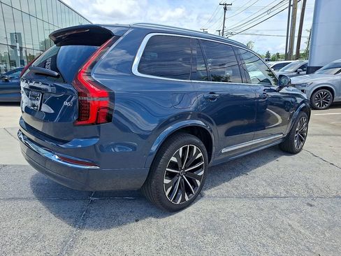 Used 2025 Volvo XC90 B6 Plus AWD/4WD image 9