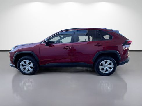 Used 2020 Toyota RAV4 LE image 6