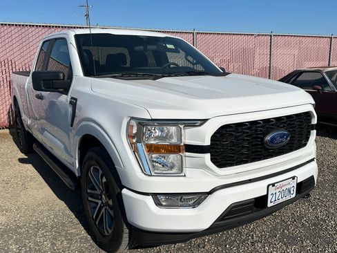 Used 2022 Ford F150 XL w/ STX Appearance Package RWD image 2