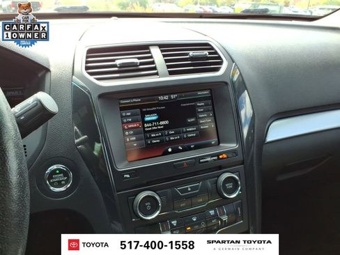 Used 2016 Ford Explorer XLT w/ Equipment Group 201A AWD/4WD image 21