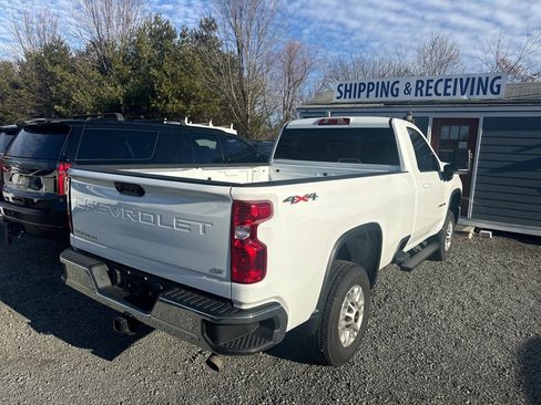 Used 2024 Chevrolet Silverado 2500 LT image 6