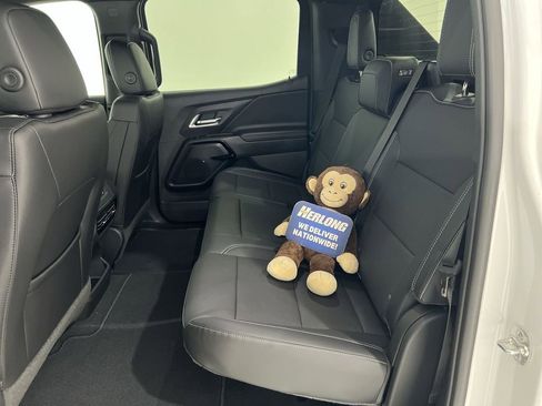 New 2025 Chevrolet Silverado EV LT image 22