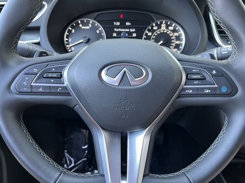 Certified 2025 INFINITI QX50 Luxe image 24