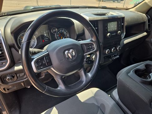 Used 2019 RAM 1500 Big Horn AWD/4WD image 10