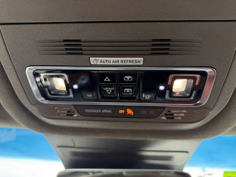 Used 2024 Lincoln Nautilus Black Label w/ Jet Appearance Package (87T) image 33