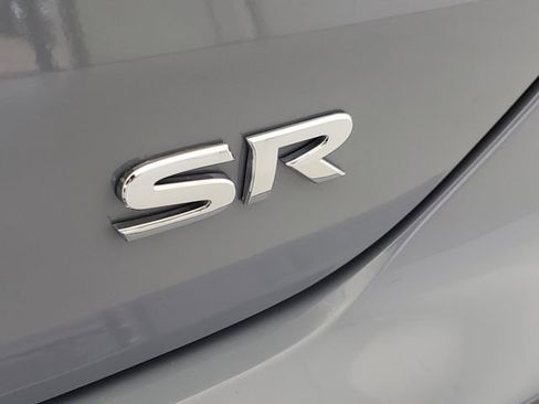 Used 2024 Nissan Kicks SR FWD image 10