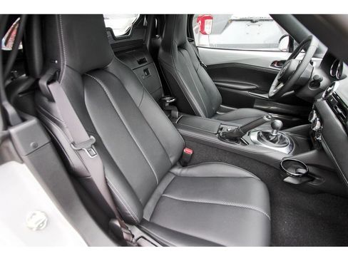 New 2026 MAZDA MX-5 Miata Grand Touring RWD image 9