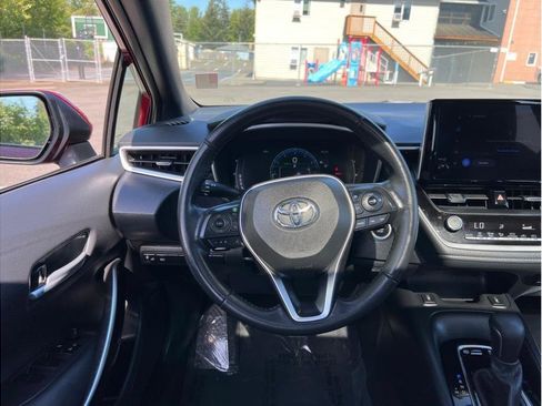 Used 2023 Toyota Corolla XSE w/ Carpet Mat Package (TMS) image 7