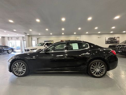 Used 2017 Maserati Ghibli RWD image 4