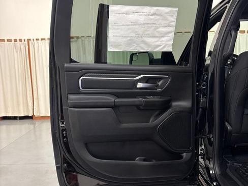New 2026 RAM 1500 4x4 Crew Cab image 14