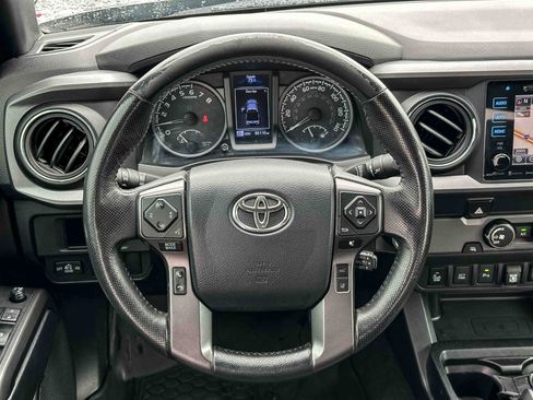 Used 2019 Toyota Tacoma TRD Sport RWD image 21