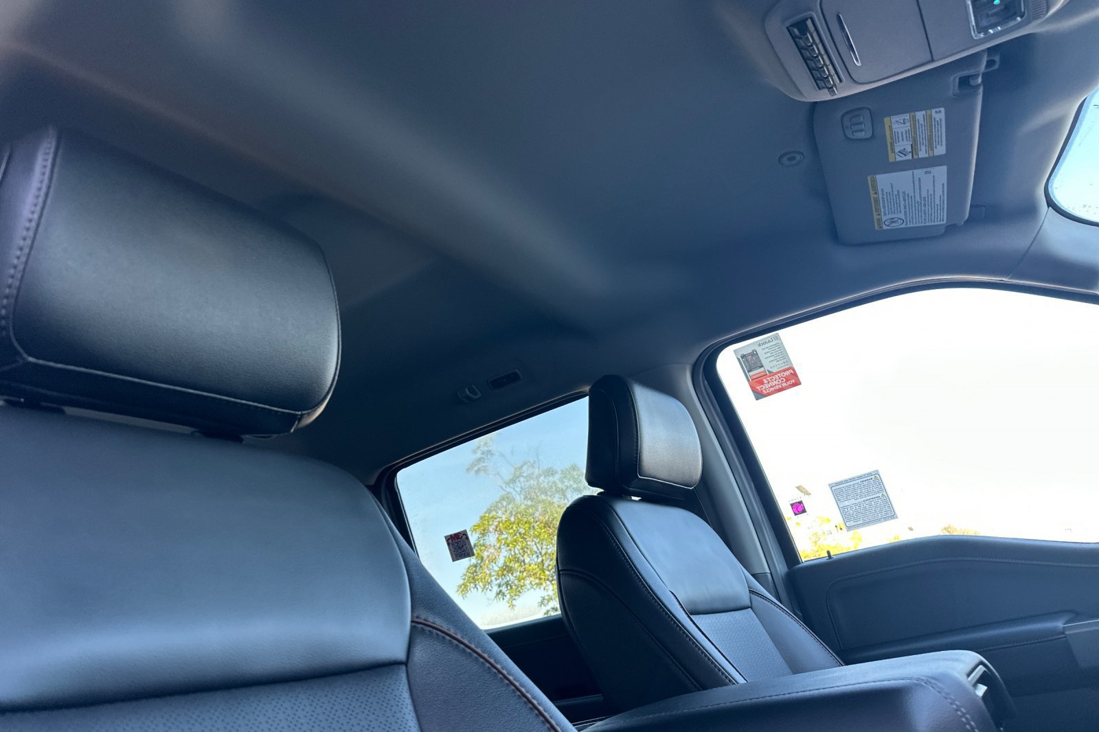 New 2026 Ford F250 Lariat w/ FX4 Off-Road Package AWD/4WD image 16