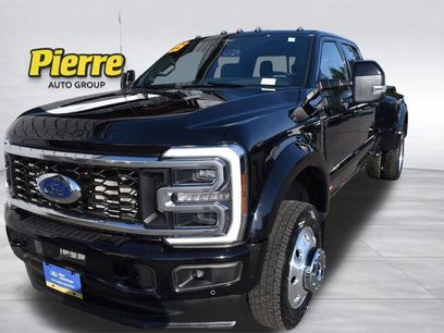 Certified 2025 Ford F450 Platinum w/ FX4 Off-Road Package
